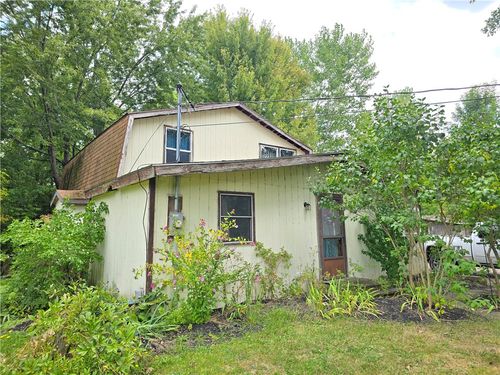 815 Lewiston Rd, Alabama, NY, 14013-9734 | Card Image