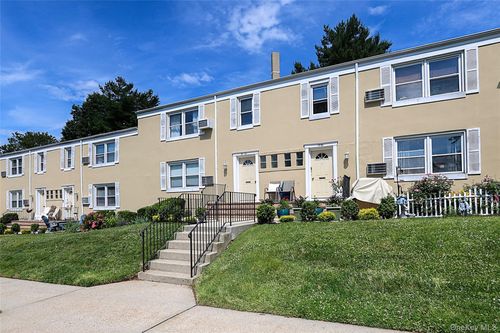 71b-71-12 252nd St, Bellerose, NY, 11426-2732 | Card Image