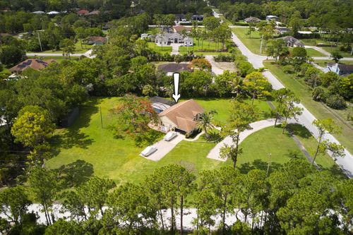 8066 Grapeview Blvd, Loxahatchee, FL, 33470-5611 | Card Image