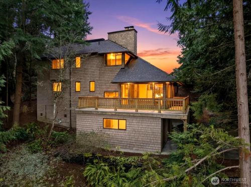 7206 Ne 118th St, Kirkland, WA, 98034-2417 | Card Image