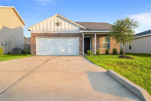 15638 Del Norte Dr, Conroe, TX, 77306-2044 | Card Image