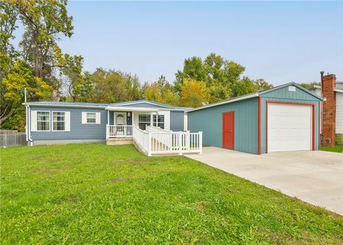 104 Fair St, Carmichaels, PA, 15320-1324 | Card Image