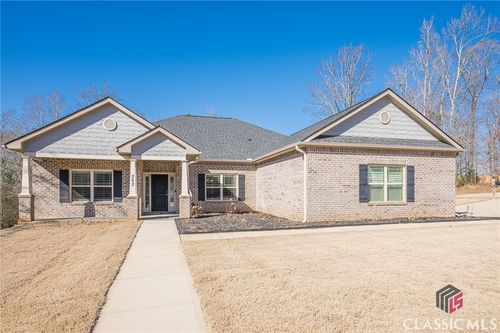 303 River Mansion Dr, Jefferson, GA, 30549-3521 | Card Image