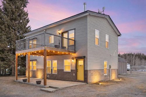32537B Highway 760 Highway, Rural Mountain View County, AB, T0M1X0 | Card Image