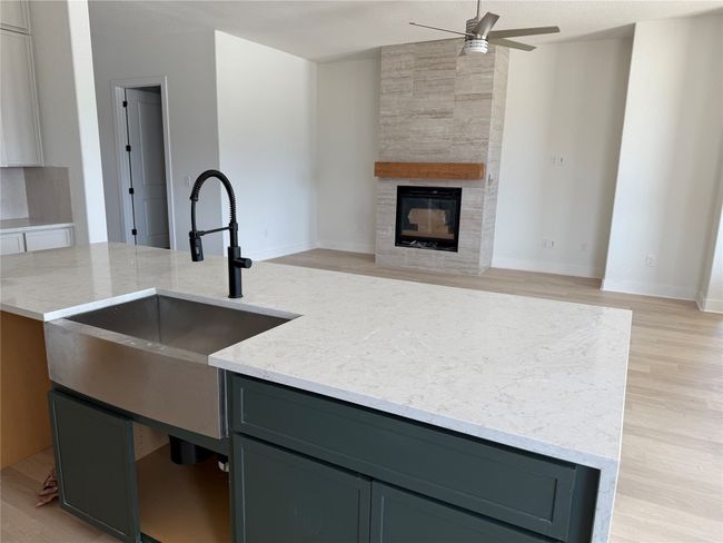 12009 Cearley Dr, House other with 4 bedrooms, 3 bathrooms and 2 parking in Austin TX | Image 6
