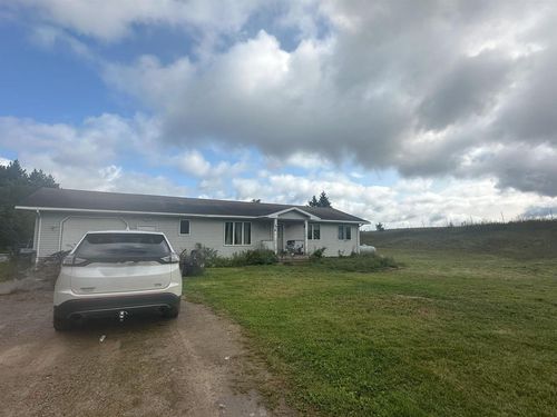 W5216 No 41 Road, MEYER, MI, 49847 | Card Image