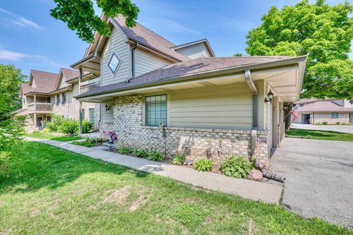 4-N80W12980 Fond Du Lac Avenue, Menomonee Falls, WI, 53051 | Card Image