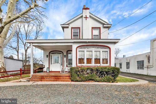 2267 E Farragut Ave, BRISTOL, PA, 19007-4406 | Card Image