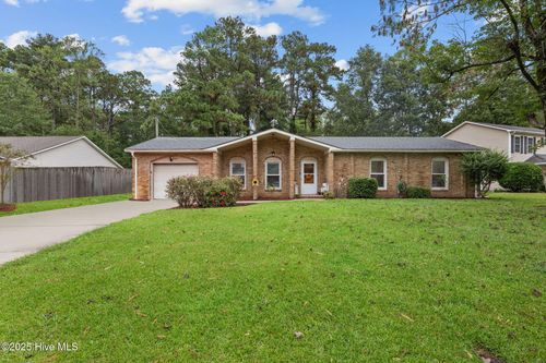 237 Nottingham Dr, Havelock, NC, 28532-9564 | Card Image