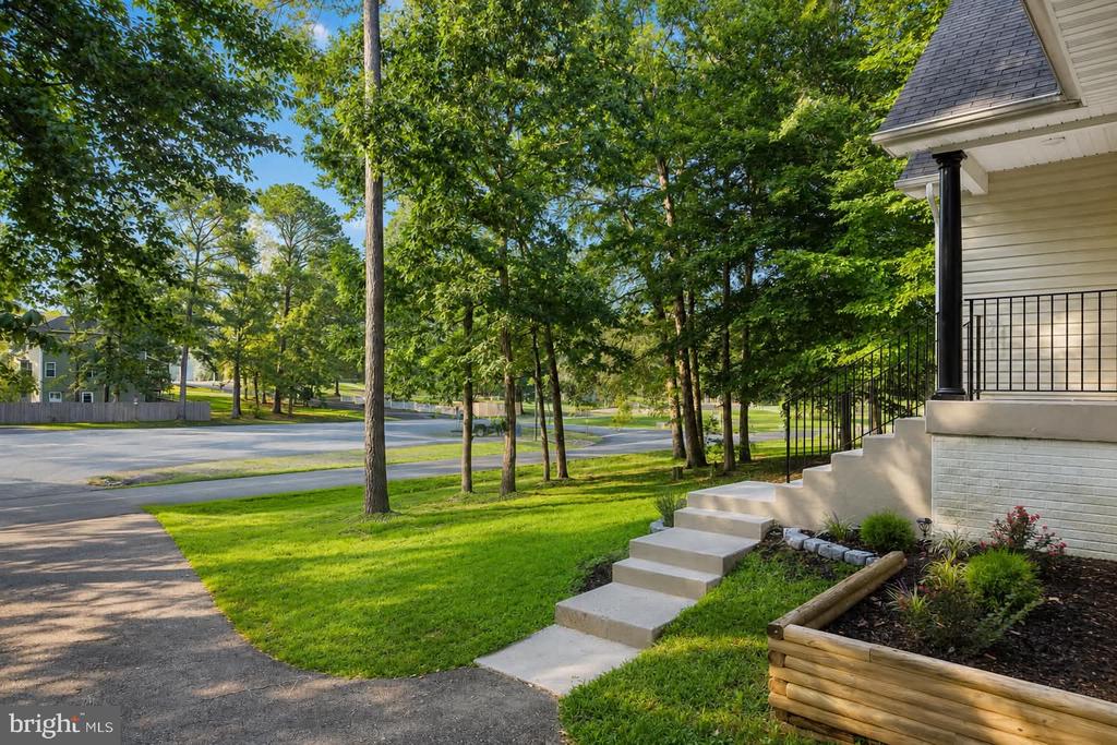 Residential in RUTHER GLEN 4