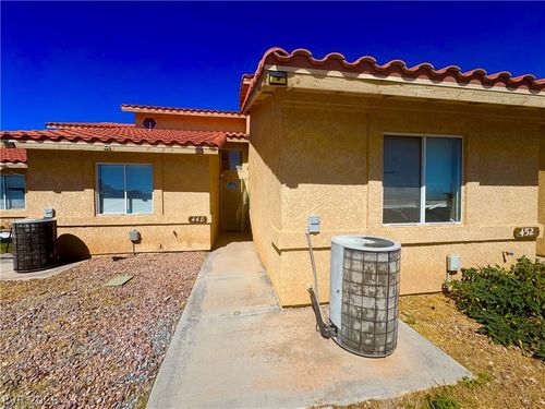 448 Comstock St, Pahrump, NV, 89048-6142 | Card Image