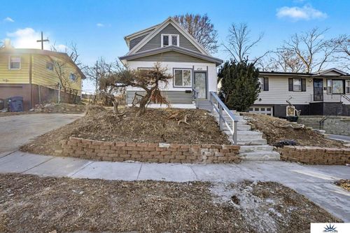 4518 N 36th Ave, Omaha, NE, 68111-2252 | Card Image