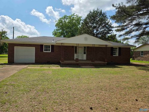 301 Holloway St Nw, Hartselle, AL, 35640-2121 | Card Image