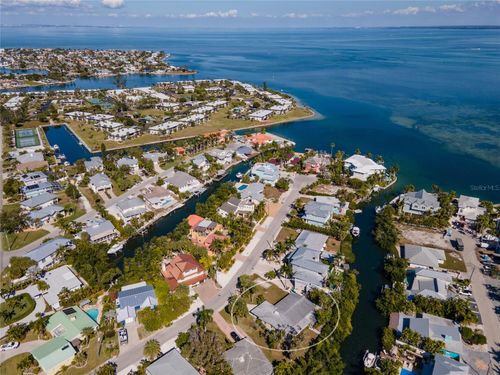 507 58th St, Holmes Beach, FL, 34217-1531 | Card Image