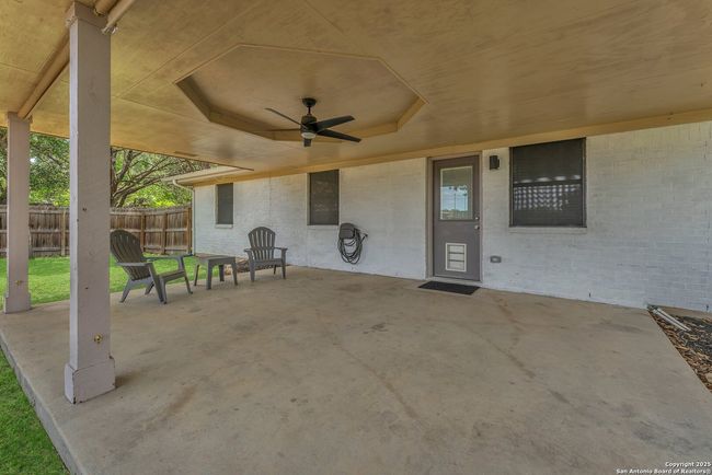 139 Navajo Cir, House other with 3 bedrooms, 1 bathrooms and null parking in Cibolo TX | Image 28
