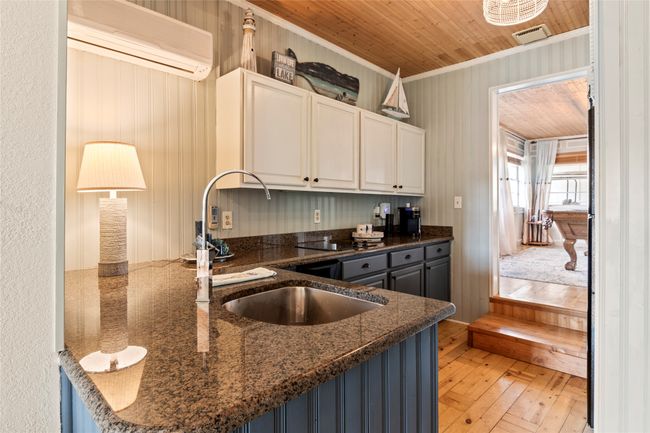Butler's kitchen | Image 21