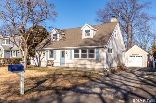 36 Middlebury St, Stamford, CT, 06902-4441 | Card Image