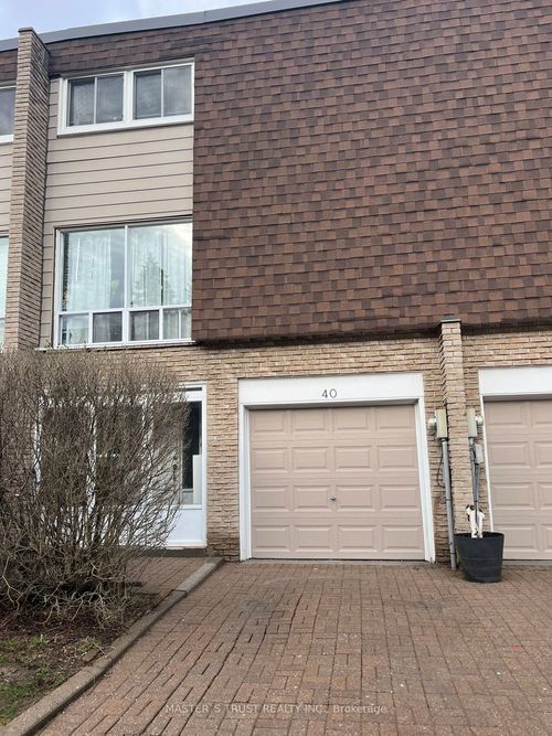 40-653 Village Parkway E, Markham, ON, L3R2R2 | Card Image