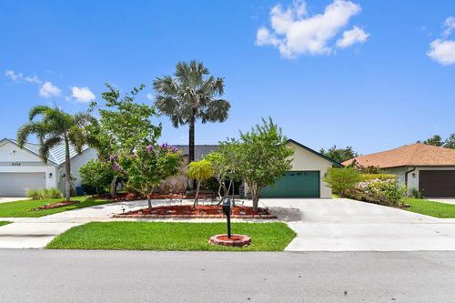 8372 Myakka Ct, Lake Worth, FL, 33467-6227 | Card Image