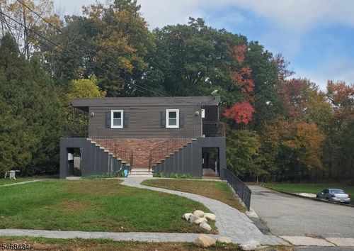 5-60 Star Lake Rd, Bloomingdale, NJ, 07403-1243 | Card Image