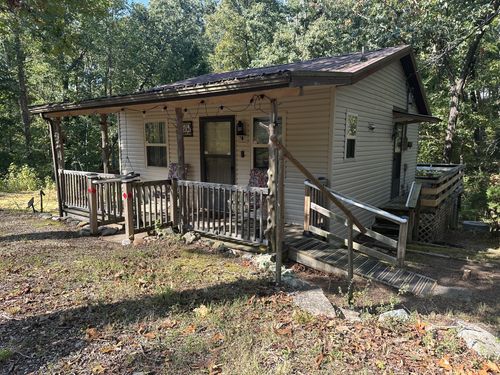 70 Ash Dr, Buchanan, TN, 38222-4986 | Card Image