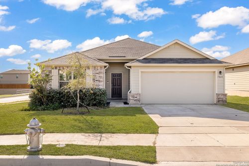 7043 Diamond Vly, San Antonio, TX, 78242-2490 | Card Image