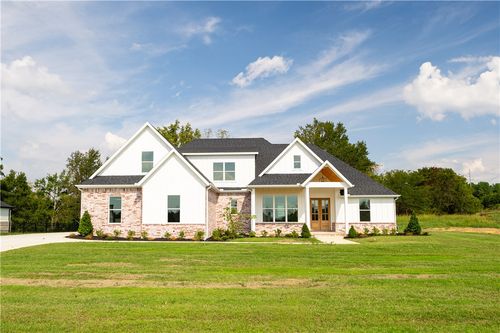 828 Asher St, Fayetteville, AR, 72703-5619 | Card Image