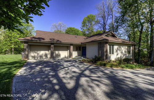 242 Cheestana Way, Loudon, TN, 37774-2527 | Card Image