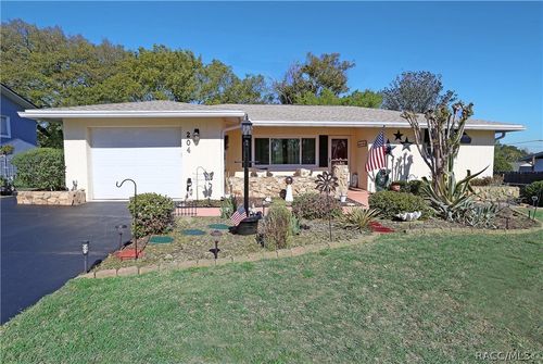 204 S Davis St, Beverly Hills, FL, 34465-4140 | Card Image