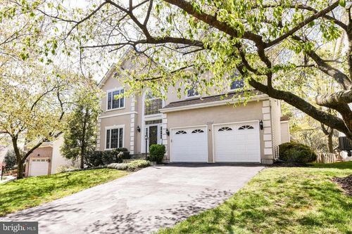 20855 Blythwood Ct, ASHBURN, VA, 20147-4018 | Card Image