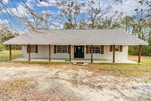 12522 Wolf River Rd, Gulfport, MS, 39503-8107 | Card Image