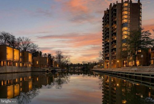 1303-11400 Washington Plz W, RESTON, VA, 20190-4341 | Card Image