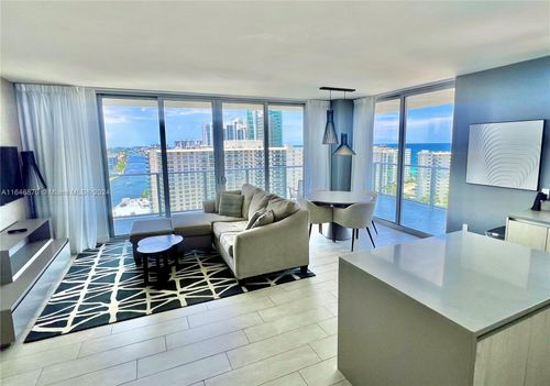 r1501-4010 S Ocean Dr, Hollywood, FL, 33019-3063 | Card Image