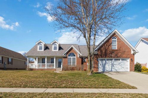 107 Crittenden Ct, Danville, KY, 40422-9597 | Card Image