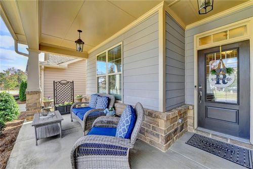 2835 Westlington Cir, Cumming, GA, 30040-7532 | Card Image