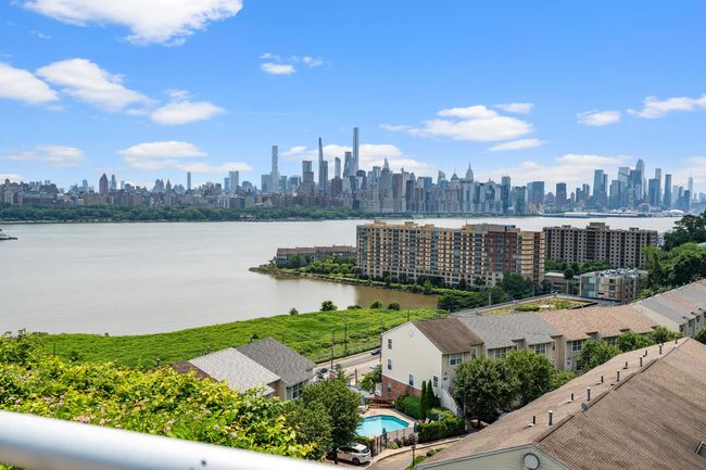 APT-2F - 8400 Boulevard E, Home with 1 bedrooms, 1 bathrooms and null parking in North Bergen NJ | Image 17