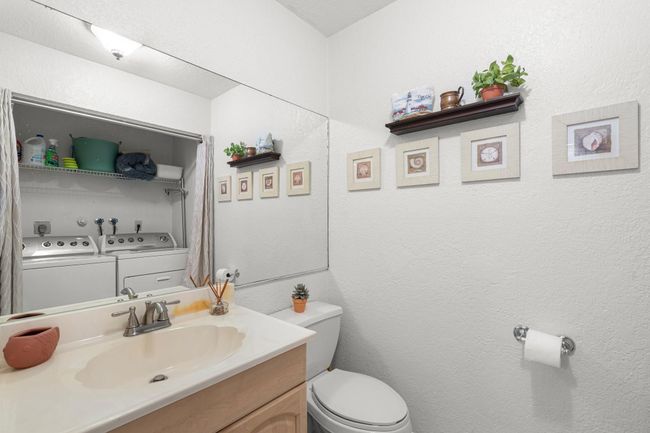 2116 Ne 44 Th St, Townhouse with 2 bedrooms, 2 bathrooms and null parking in Lighthouse Point FL | Image 24