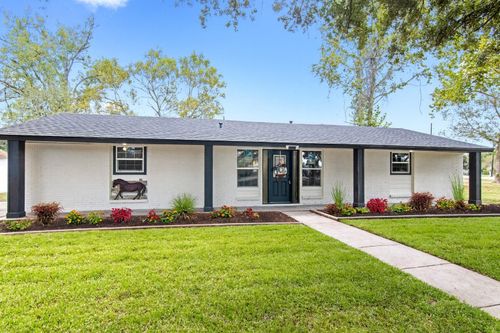 15529 Pine St, Santa Fe, TX, 77517-2823 | Card Image