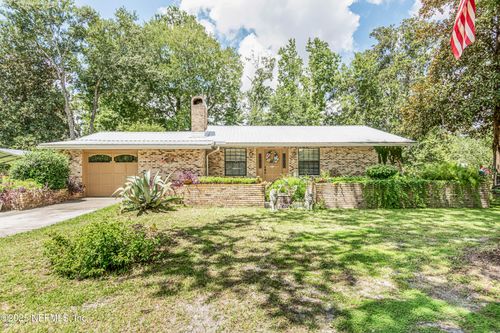 8354 Pine Ave, Macclenny, FL, 32063-5006 | Card Image