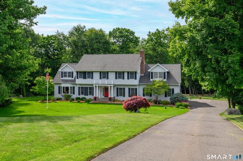 7 Huntington Ln, New Fairfield, CT, 06812-4605 | Card Image