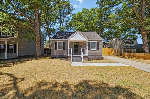 5116 Woolsey St, Norfolk, VA, 23513-2746 | Card Image
