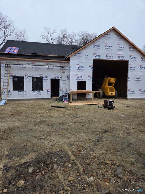 58 Brunswick Ave, Moosup, CT, 06354-1102 | Card Image