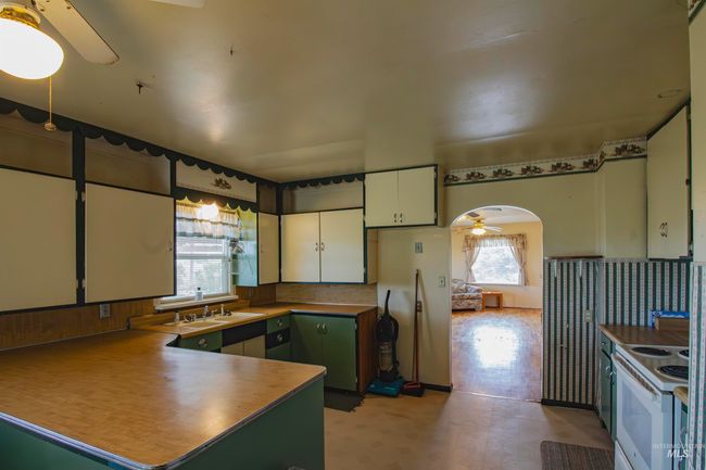 8970 Hurd Ln, House other with 3 bedrooms, 2 bathrooms and 4 parking in Payette ID | Image 5