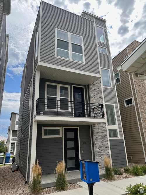 211-416 S 650 E, American Fork, UT, 84003-4186 | Card Image