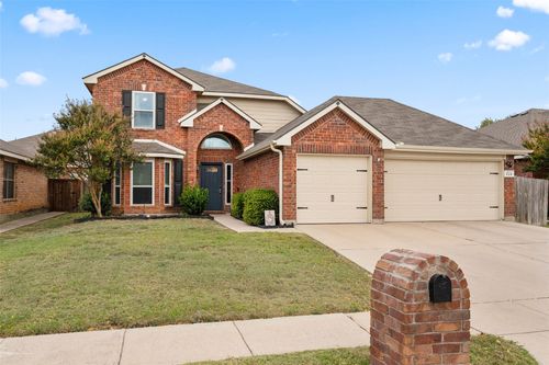 628 Destin Dr, Fort Worth, TX, 76131-4255 | Card Image