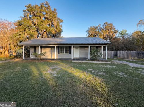 607 Dallas Cir, Folkston, GA, 31537-6809 | Card Image