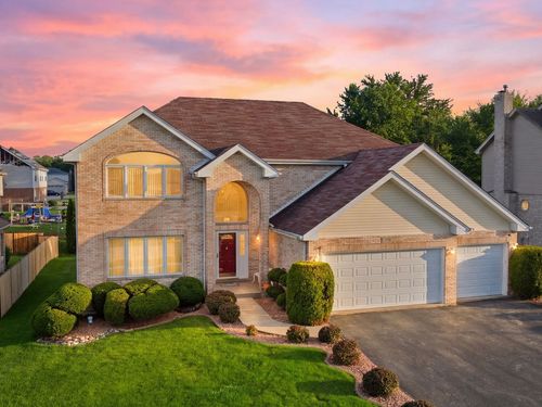 1249 W Parliament St, Crete, IL, 60417-2060 | Card Image