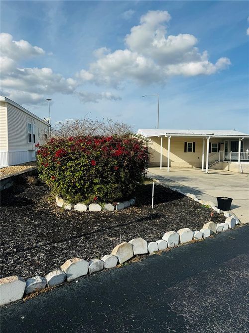 917 St George Dr, DAVENPORT, FL, 33837-2539 | Card Image