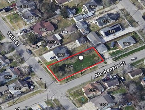 1562 16th St, Corpus Christi, TX, 78404-3432 | Card Image