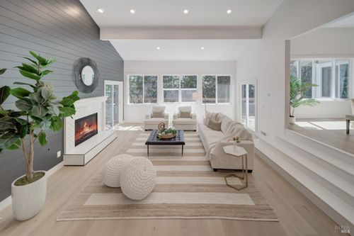 1866 Happy Valley Rd, Santa Rosa, CA, 95409-4079 | Card Image